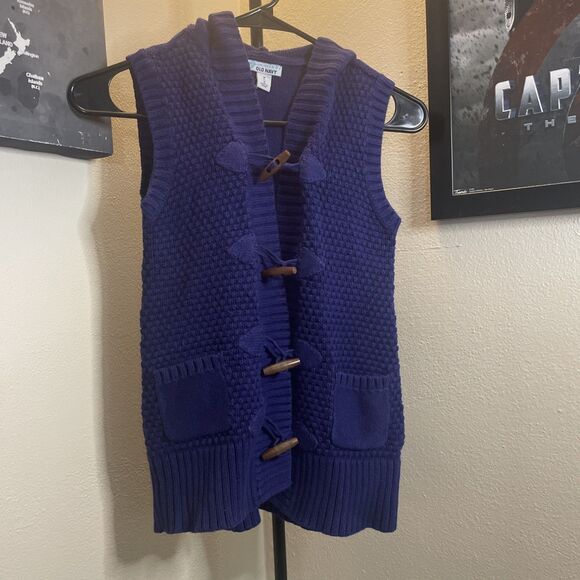 Old Navy Sweater Vest Cable Knit Hooded Pockets Wood Buttons Retro Girl's M (8) - Picture 1 of 8